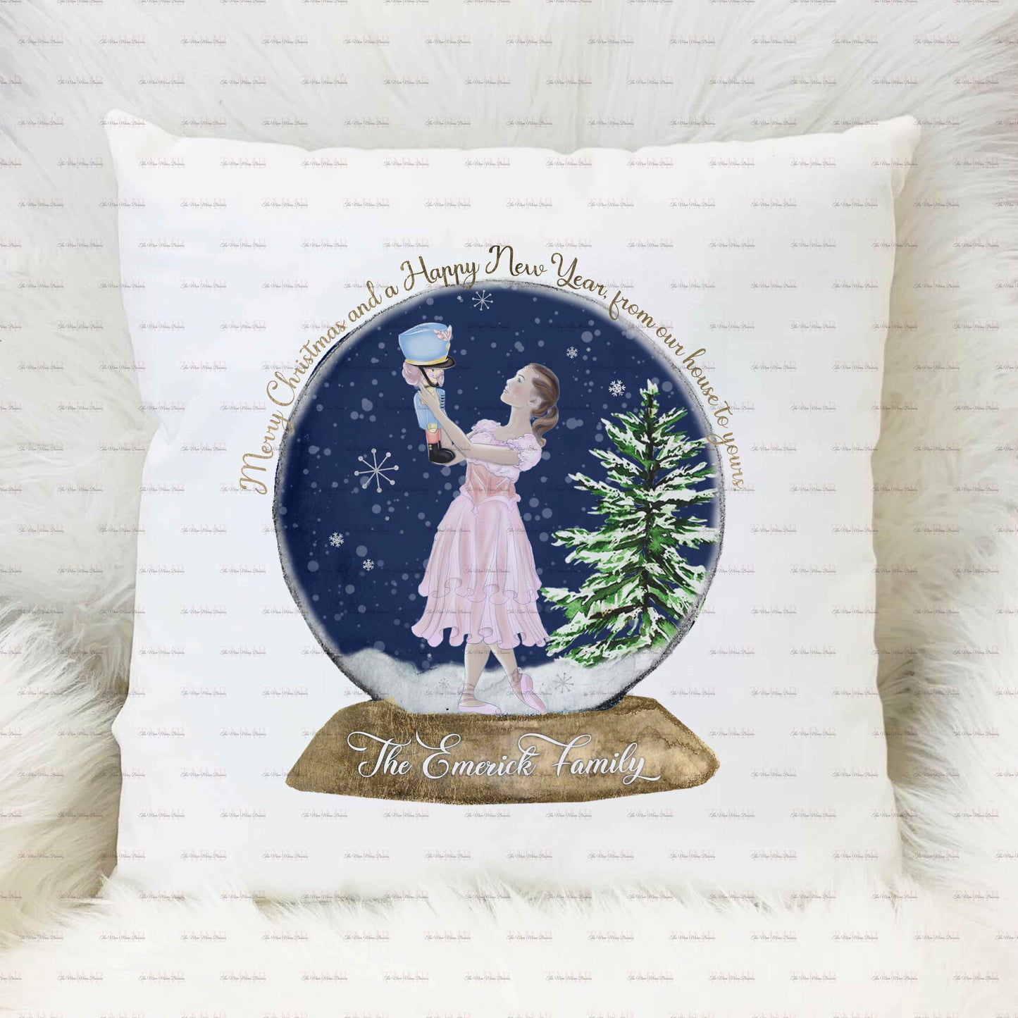 Clara Snowglobe